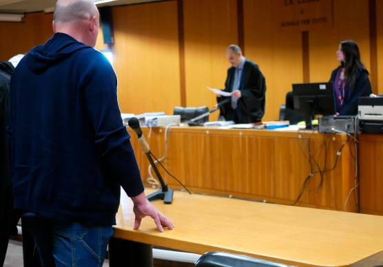 Mauro Guerra durante la lettura della sentenza (foto Massimo Fiorentini)