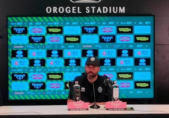 Cole carica il Cesena: “Contro la Samp vogliamo vincere per dare una soddisfazione a Klinsmann”