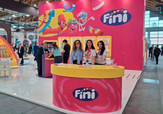 Rimini, dalla pizza calda al profumo spruzzato, dai fiori ai gelati: la vasta offerta dei distributori automatici GALLERY