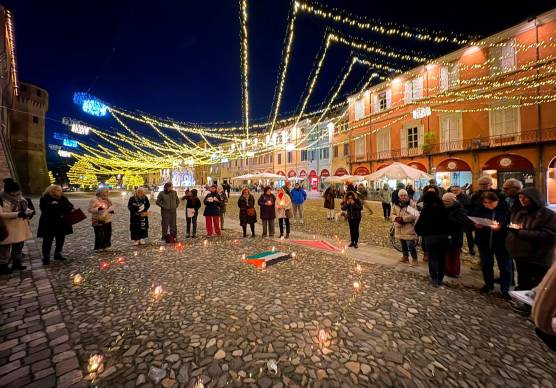 Il cuore di luci formato in piazza del Popolo