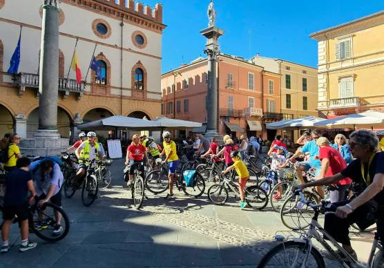 Ravenna, in 70 alla pedalata “Pedali di Pace”