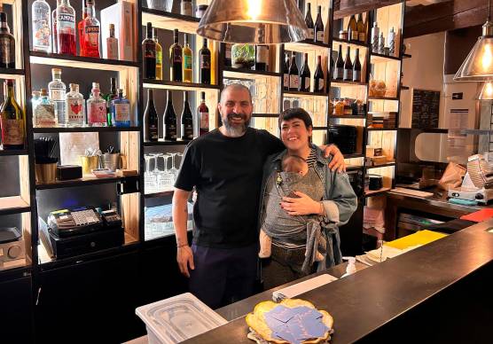 Carmelo Riganò con la compagna Giorgia e la piccola Luce