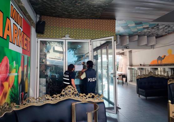 Rimini, rissa con bottiglie e coltelli: sospesa la licenza al punbblico esercizio