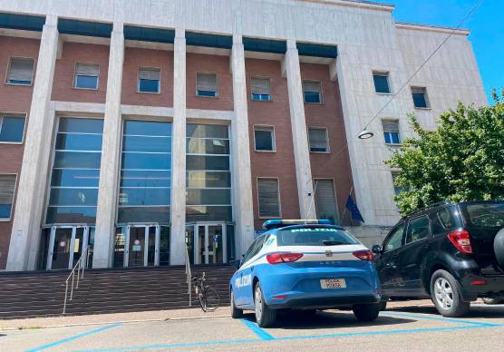 Ieri mattina l’arresto è stato convalidato in tribunale a Forlì