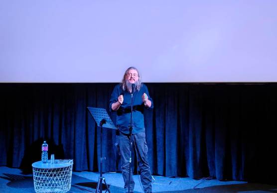 L’intervento di Roberto Mercadini al cinema “Eliseo”, ieri mattina