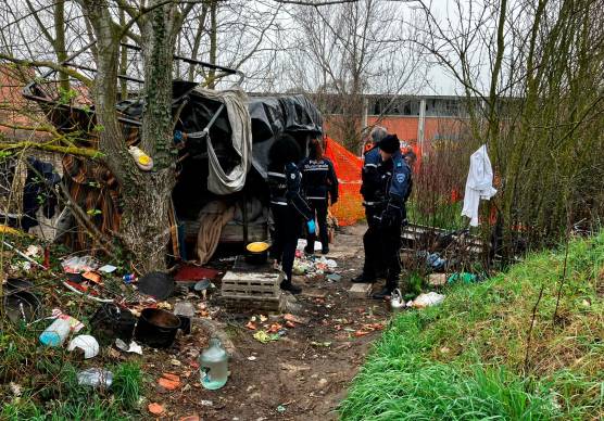 Faenza, operazione antidegrado: sgomberata l’area ex cantina Zanzi