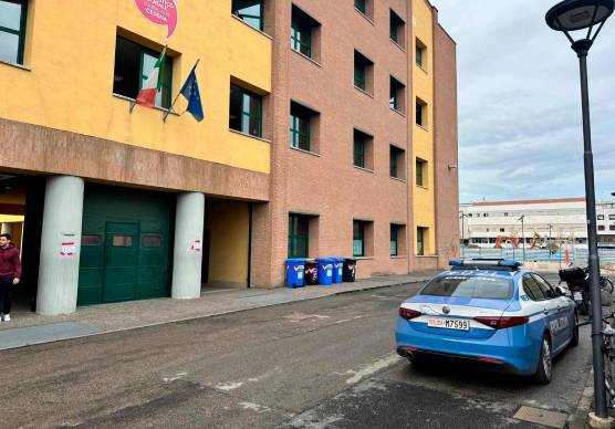 L’intervento della Polizia al Liceo Alpi