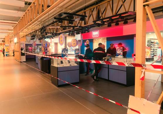 Ravenna. Maxi furto alla gioielleria dell’Esp FOTOGALLERY Massimo Fiorentini