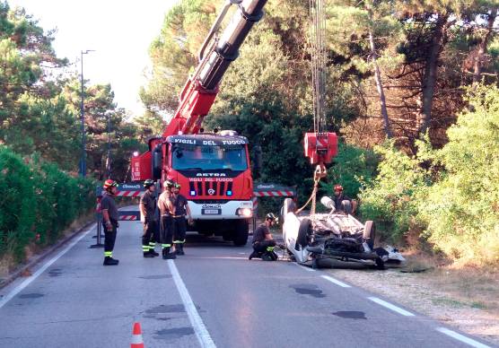 I soccorsi intervenuti (foto Massimo Fiorentini)