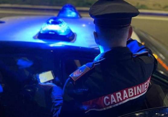 Cervia, evade dai domiciliari dopo una violenta rapina in stazione, 24enne arrestato