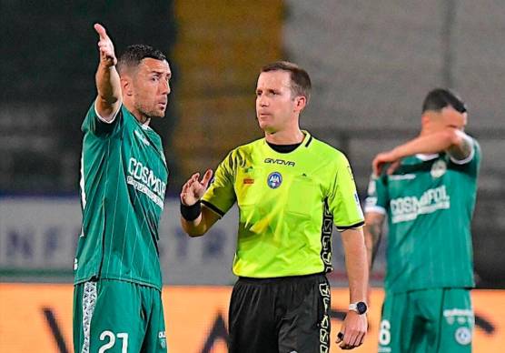 Zanotti di Rimini arbitra Sudtirol-Cesena