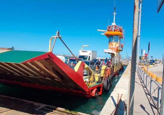 Ravenna, stanziati i fondi per il nuovo traghetto. Ma i tempi non sembrano brevi