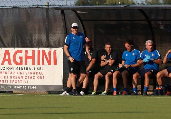 L’allenatore del Cesena Nicola Campedelli