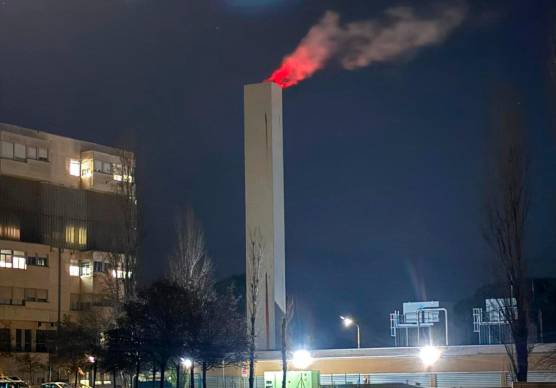 Imola, falso allarme incendio al camino della centrale termica dell’ospedale