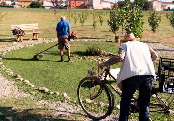 Bagnacavallo, torna la “Giornata mondiale dell’Umarell” VIDEO