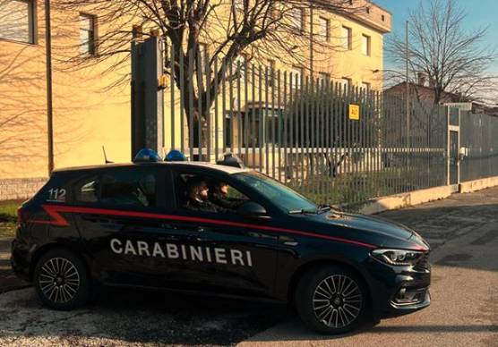 Forlì. Stalking alla ex compagna: ora è ai domiciliari con il braccialetto elettronico