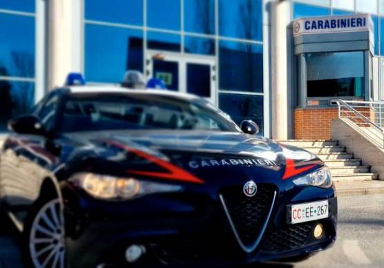Ravenna, violenza sessuale su una minorenne all’Esp: 24enne arrestato