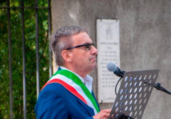 Il sindaco Massimiliano Pederzoli