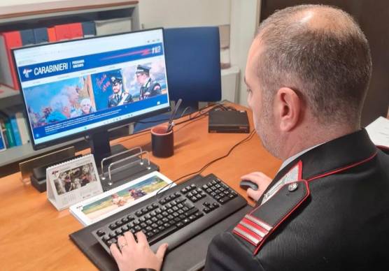 Cinque persone sono state denunciati