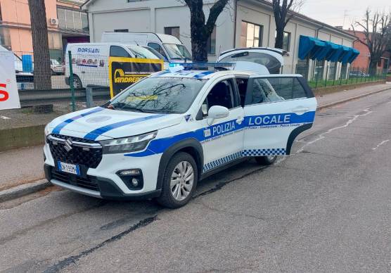 Imola, in bici contro un furgone: grave 84enne