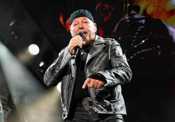 L’ex vice sindaca Lisi: «Rimini dia la cittadinanza onoraria a Vasco Rossi»