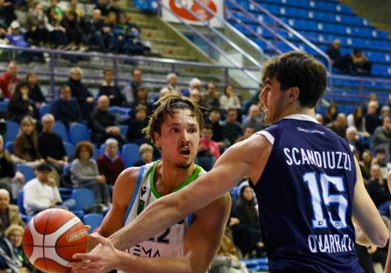 Basket B Nazionale, la Tema crolla a Pesaro