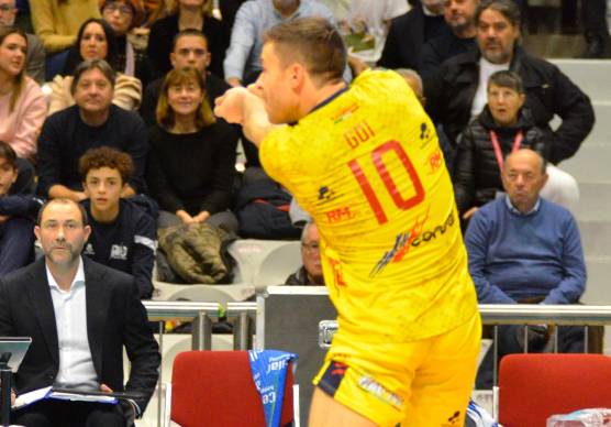 Il libero e capitano della Consar, Riccardo Goi foto massimo fiorentini