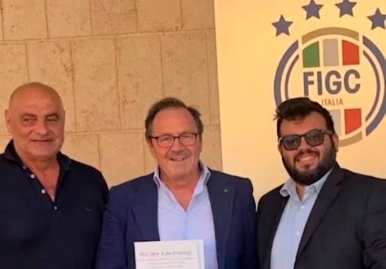 Calcio Eccellenza, Il Rimini oggi toglie i veli in riva al mare. L’obiettivo è tornare subito in Serie D
