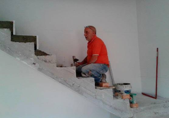 Carmelo Narcisi al lavoro in una foto tratta dal suo profilo Facebook