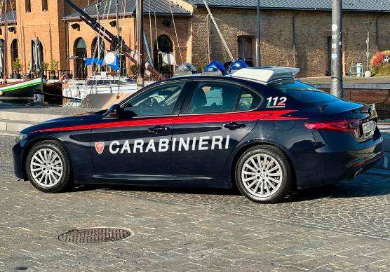 Trovato il corpo senza vita di un uomo in un canale a Cervia