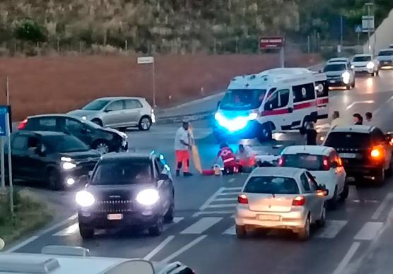 Cesena, incidente sulla Cervese: motociclista all’ospedale e traffico in tilt
