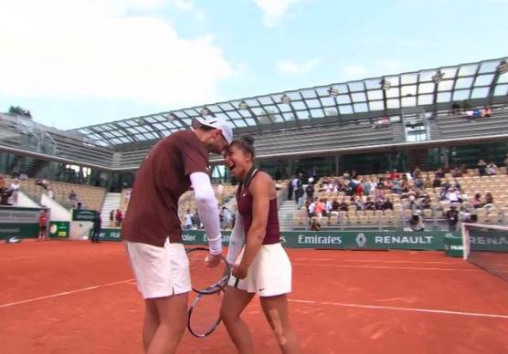 Tennis, Errani-Vavassori in finale al Roland Garros