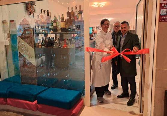 Cesena. Aperto il ristorante con il cameriere robot