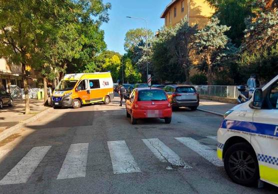 Faenza, muore investita sulle strisce