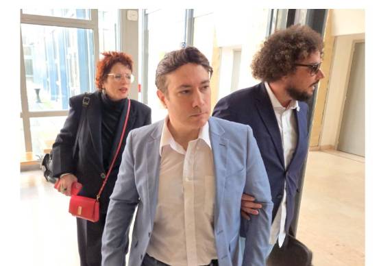 In primo piano Loris Bianchi. A destra Davie Barzan