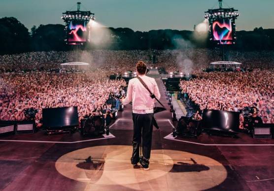 foto tratta dal profilo Facebook di Cesare Cremonini