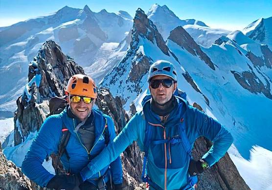 Le vittime, Cristian Gualdi e Luca Perazzini in cima a una montagna