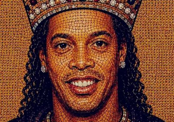 Ravenna, un mosaico artistico per accogliere Ronaldinho: il collettivo Dis-Ordine crea “Giustiniadinho”