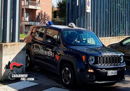 Rimini. L’allarme dei militari dell’Arma: “Si fingono carabinieri al telefono e truffano la gente”