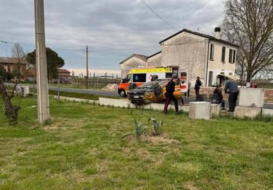 Villanova di Bagnacavallo, ennesimo incidente stradale, i residenti dicono basta