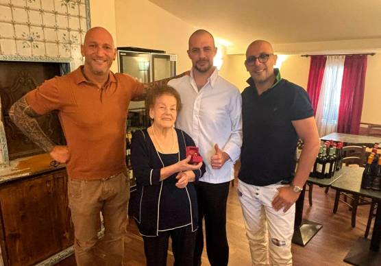 Santarcangelo, nuova gestione a “Il Brigante” con la consegna dell’anello del Passatore