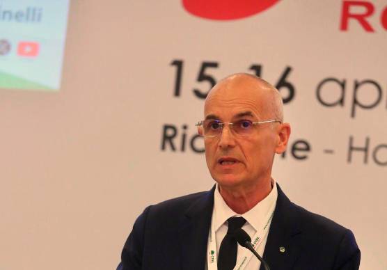 In Romagna le donne guadagnano quasi 10mila euro in meno degli uomini