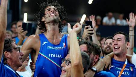 Giulio Ciotti e Gimbo Tamberi festeggiano il titolo mondiale