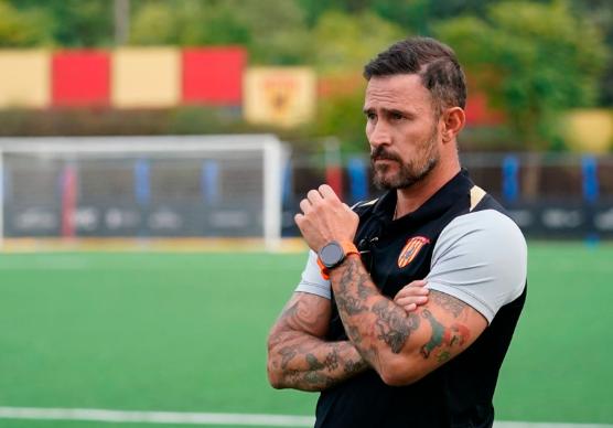 L’allenatore del Benevento Antonio Floro Flores (foto Benevento Calcio)