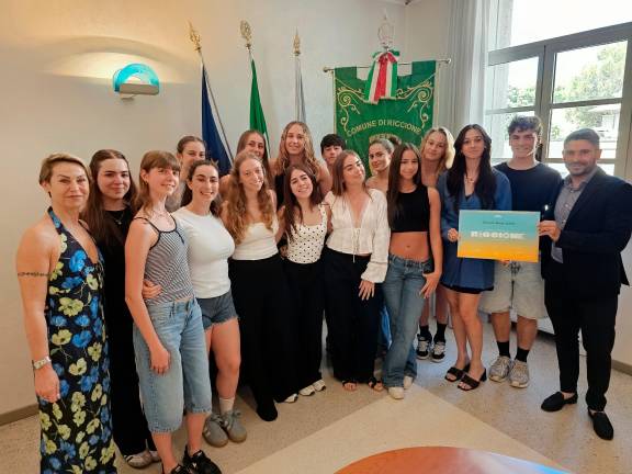 Riccione, la scuola di danza a Madrid per la finale