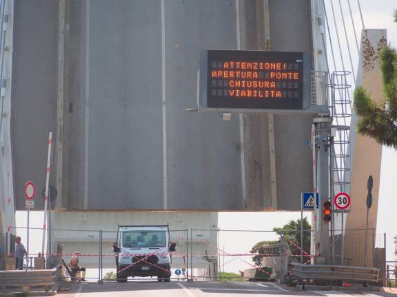 Ravenna, ponte mobile chiuso per lavori fino al 7 settembre - Gallery