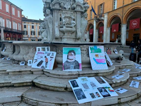 Cesena, in piazza per l’Iran contro il massacro