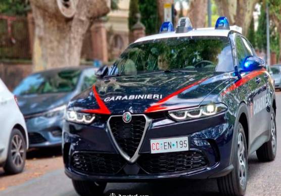 Ravenna, ventenne rapina un minorenne e gli porta via il giubbotto