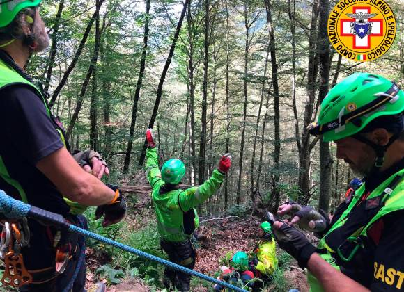 Escursionista 57enne di Ravenna cade in un canalone al confine con la ...