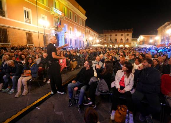 ravenna-notte-d-oro-2023-tra-cultura-e-divertimento-video